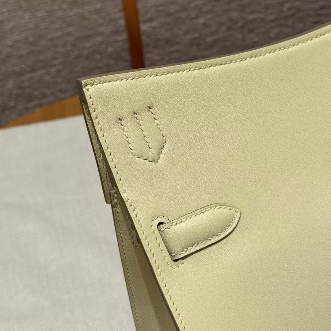 Hermes Jypsiere 28 Bag Handmade In Swift Calfskin Leather Silver Hardware i8 Jaune Milto - Image 8