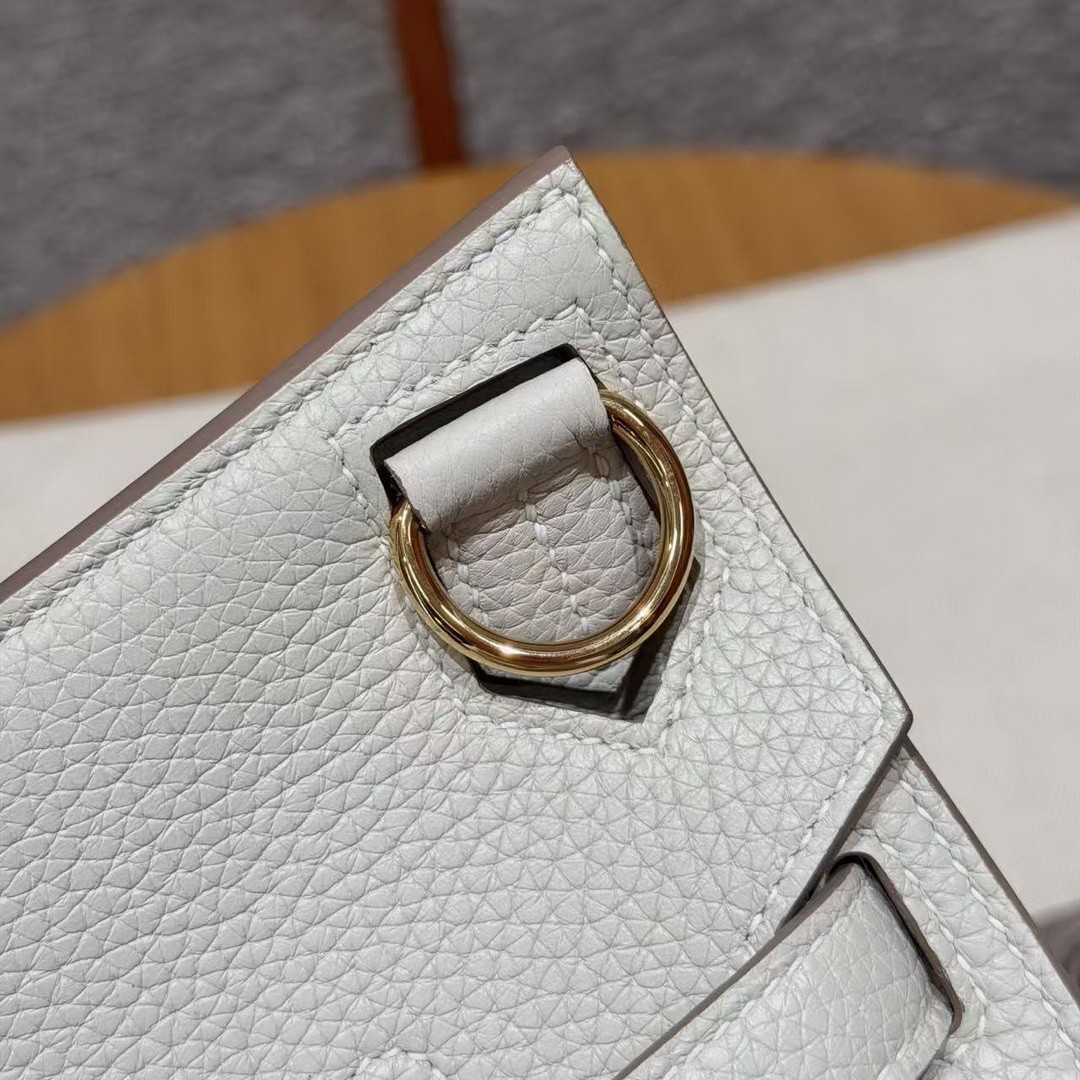 Hermes Jypsiere 28 Bag Handmade In Taurillon Clemence Leather Gold Hardware 10 Craie - Image 9
