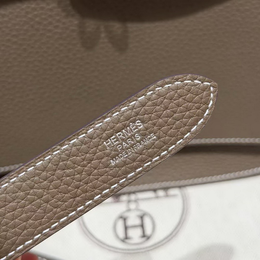 Hermes Jypsiere 28 Bag Handmade In Taurillon Clemence Leather Silver Hardware 18 Etoupe - Image 9