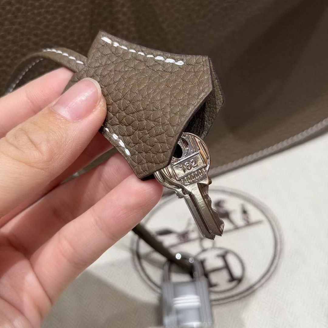 Hermes Jypsiere 28 Bag Handmade In Taurillon Clemence Leather Silver Hardware 18 Etoupe - Image 3