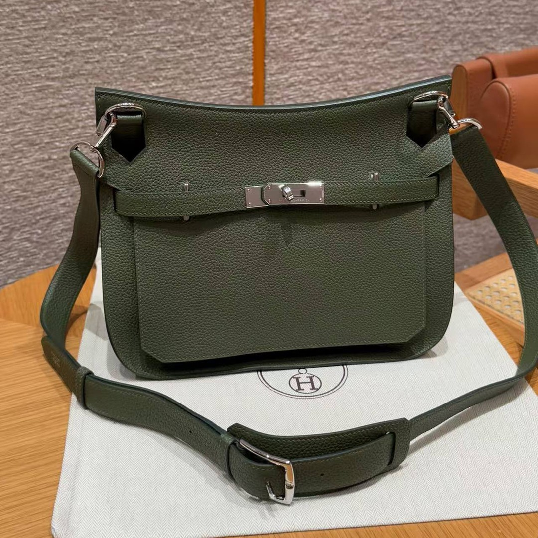 Hermes Jypsiere 28 Bag Handmade In Taurillon Clemence Leather Silver Hardware 61 Olive Green - Image 3