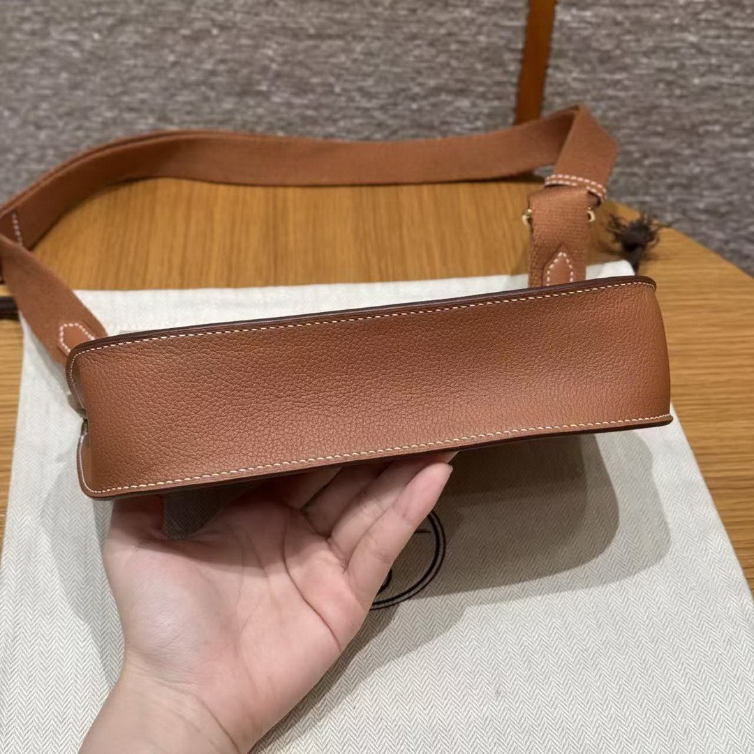 Hermes Jypsiere Mini 23 Bag Handmade In Evercolor Calfskin Leather Gold Hardware 37 Gold - Image 17