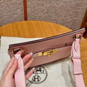 Hermes Jypsiere Mini 23 Bag Handmade In Evercolor Calfskin Leather Gold Hardware 3Q Rose Sakura - Image 4
