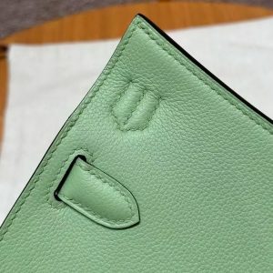 Hermes Jypsiere Mini 23 Bag Handmade In Evercolor Calfskin Leather Gold Hardware 3i Vert Criquent - Image 16