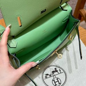 Hermes Jypsiere Mini 23 Bag Handmade In Evercolor Calfskin Leather Gold Hardware 3i Vert Criquent - Image 12