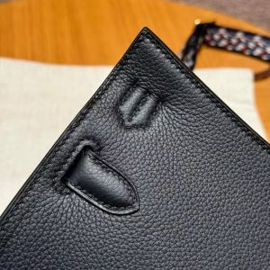 Hermes Jypsiere Mini 23 Bag Handmade In Evercolor Calfskin Leather Gold Hardware 89 Noir - Image 17