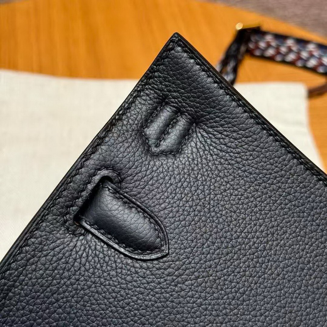 Hermes Jypsiere Mini 23 Bag Handmade In Evercolor Calfskin Leather Gold Hardware 89 Noir - Image 17