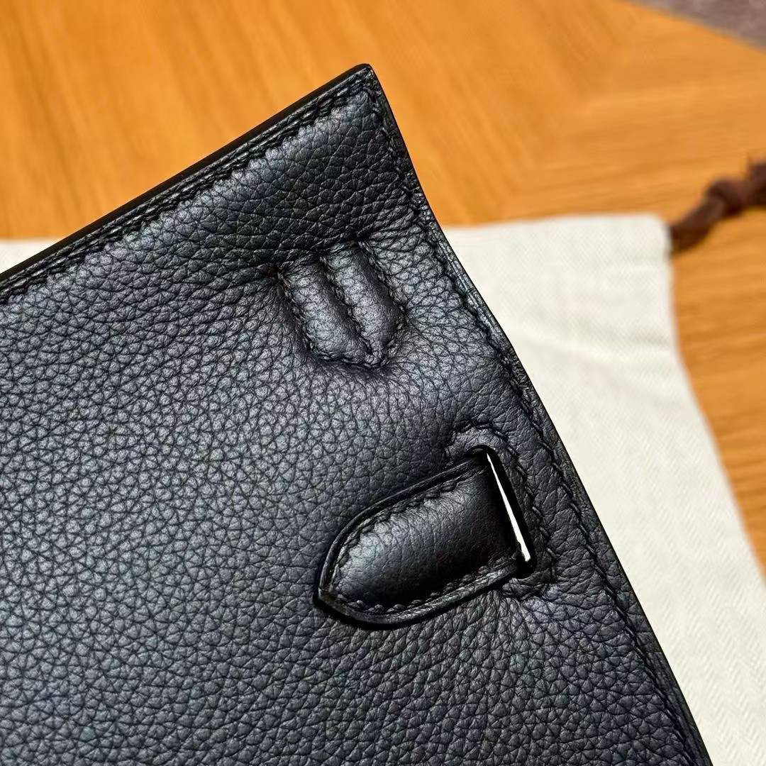 Hermes Jypsiere Mini 23 Bag Handmade In Evercolor Calfskin Leather Gold Hardware 89 Noir - Image 16
