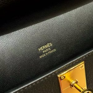 Hermes Jypsiere Mini 23 Bag Handmade In Evercolor Calfskin Leather Gold Hardware 89 Noir - Image 11