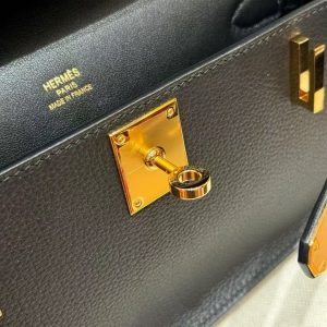 Hermes Jypsiere Mini 23 Bag Handmade In Evercolor Calfskin Leather Gold Hardware 89 Noir - Image 5