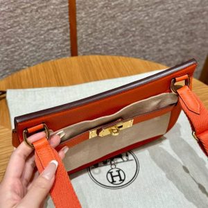 Hermes Jypsiere Mini 23 Bag Handmade In Evercolor Calfskin Leather Gold Hardware 9J Feu - Image 20