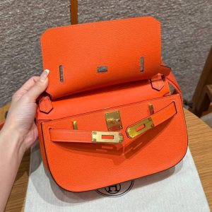 Hermes Jypsiere Mini 23 Bag Handmade In Evercolor Calfskin Leather Gold Hardware 9J Feu - Image 14