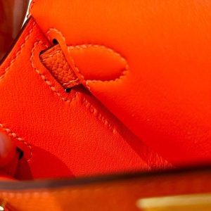 Hermes Jypsiere Mini 23 Bag Handmade In Evercolor Calfskin Leather Gold Hardware 9J Feu - Image 9