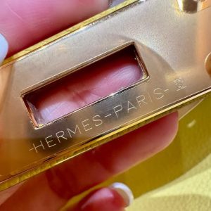 Hermes Jypsiere Mini 23 Bag Handmade In Evercolor Calfskin Leather Gold Hardware 9R Lime - Image 7