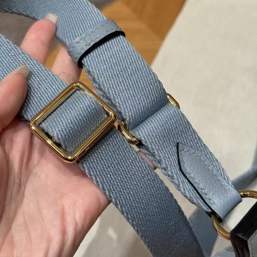 Hermes Jypsiere Mini 23 Bag Handmade In Evercolor Calfskin Leather Gold Hardware J7 Blue Lin - Image 9