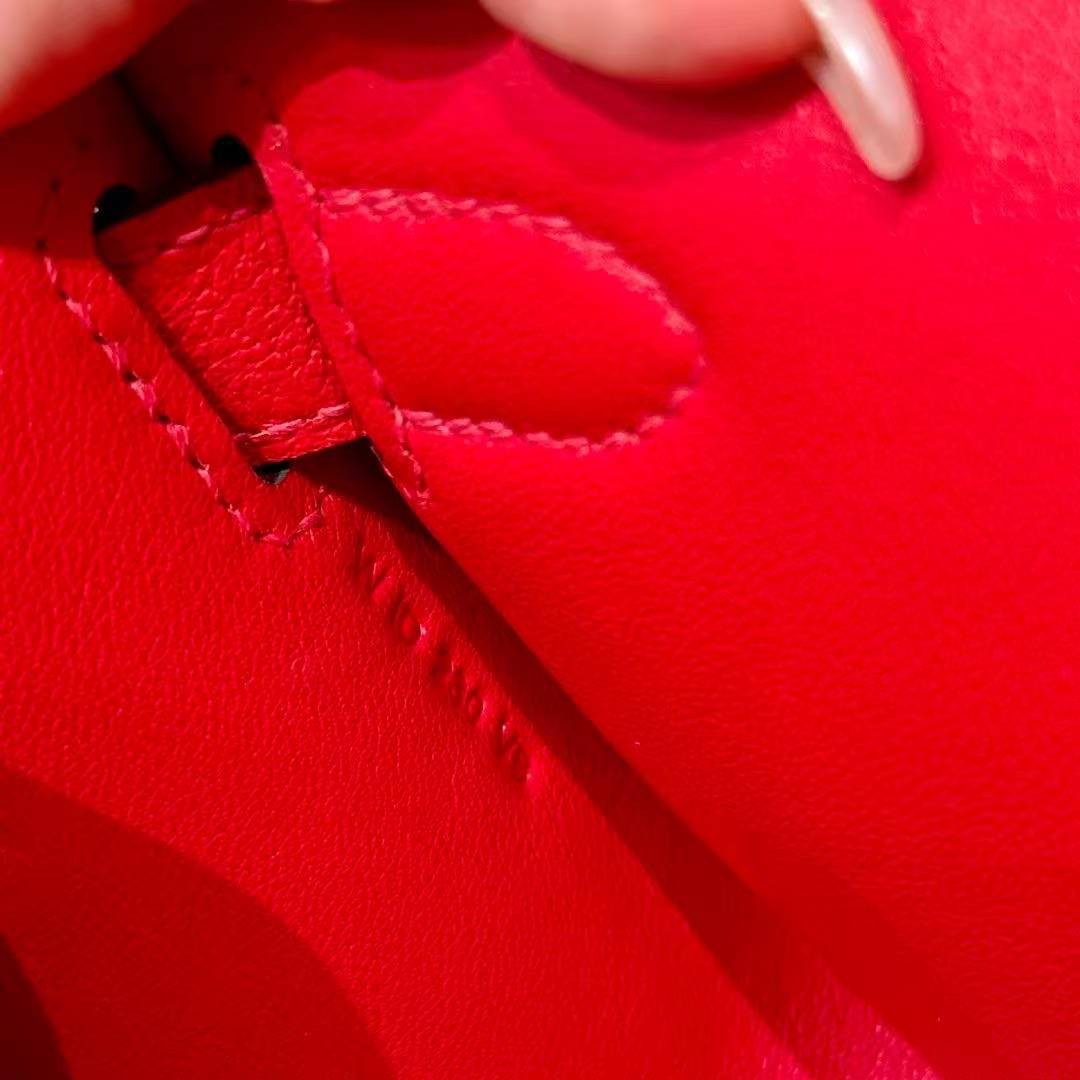 Hermes Jypsiere Mini 23 Bag Handmade In Evercolor Calfskin Leather Gold Hardware S3 Rouge Coeur - Image 10