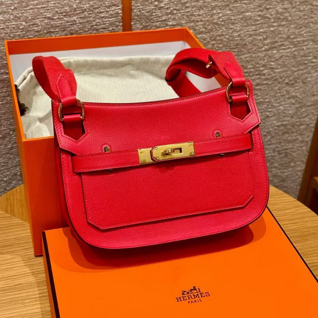 Hermes Jypsiere Mini 23 Bag Handmade In Evercolor Calfskin Leather Gold Hardware S3 Rouge Coeur