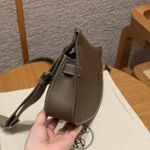 Hermes Jypsiere Mini 23 Bag Handmade In Evercolor Calfskin Leather Silver Hardware 18 Etoupe - Image 22