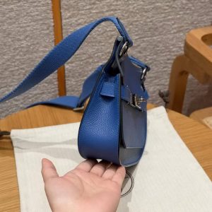 Hermes Jypsiere Mini 23 Bag Handmade In Evercolor Calfskin Leather Silver Hardware 71 Blue France - Image 18