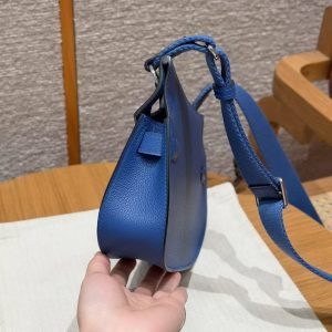 Hermes Jypsiere Mini 23 Bag Handmade In Evercolor Calfskin Leather Silver Hardware 71 Blue France - Image 17