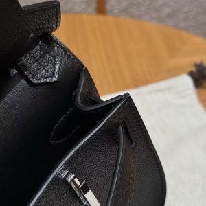 Hermes Jypsiere Mini 23 Bag Handmade In Evercolor Calfskin Leather Silver Hardware 89 Noir - Image 6