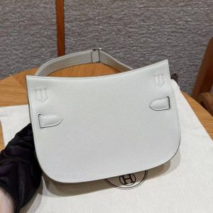 Hermes Jypsiere Mini 23 Bag Handmade In Evercolor Calfskin Leather Silver Hardware 8L Beton - Image 17