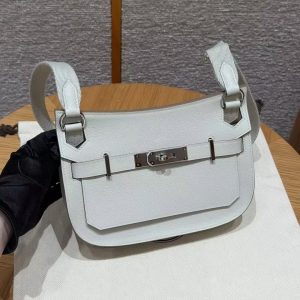 Hermes Jypsiere Mini 23 Bag Handmade In Evercolor Calfskin Leather Silver Hardware 8L Beton - Image 9
