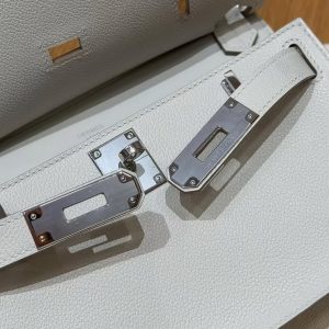 Hermes Jypsiere Mini 23 Bag Handmade In Evercolor Calfskin Leather Silver Hardware 8L Beton - Image 4