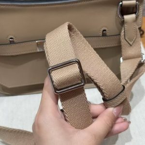 Hermes Jypsiere Mini 23 Bag Handmade In Swift Calfskin Leather Silver Hardware S2 Trench - Image 3