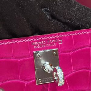 Hermes Kelly Mini 2 19CM Bag Handmade In Bright faced Alligator Leather Silver Diamond Hardware J5 Rose Scheherazade - Image 16