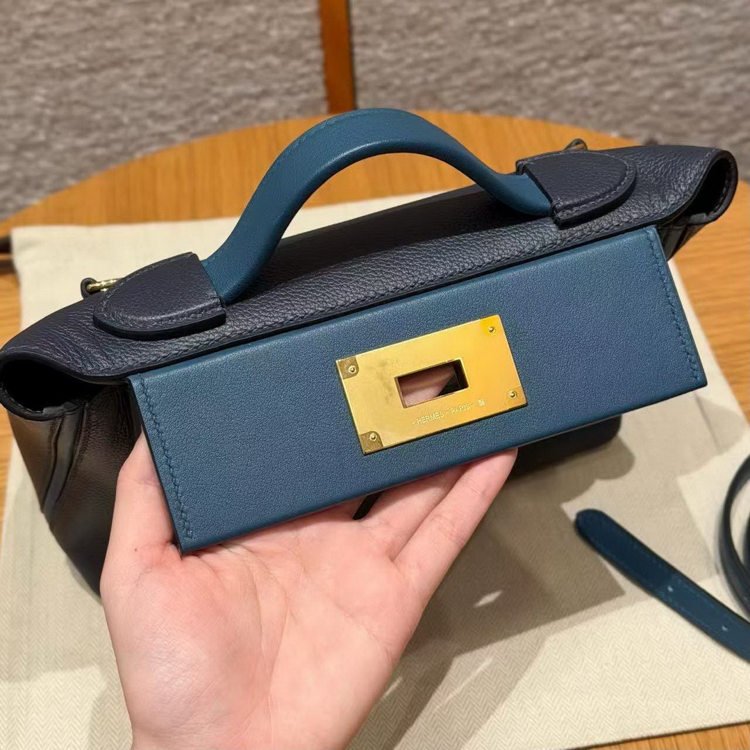 Hermes Kelly Mini 2424 24/24 Bag 21CM Handmade In Evercolor and Swift Calfskin Leather Gold Hardware 2Z Blue Nuit 7U Blue Navy - Image 7