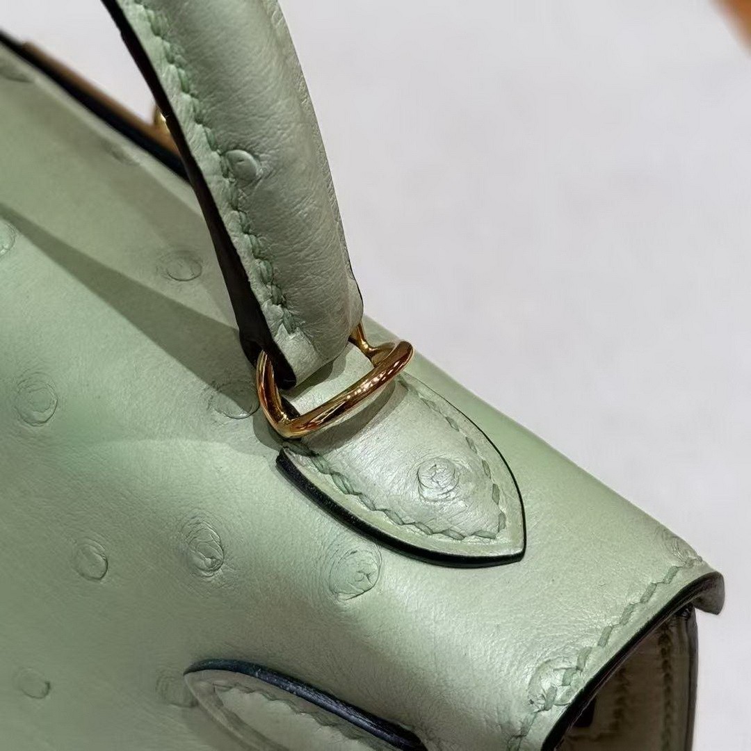 Hermes Kelly Mini 2 19 CM Bag Handmade In KK Ostrich Leather from South Africa Rose Gold Hardware 3i Vert Criquet - Image 6