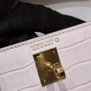 Hermes Kelly Mini 2 19CM Bag Handmade In Alligator Imported Leather From Mississippi Gold Hardware 09 Mauve Pale - Image 16