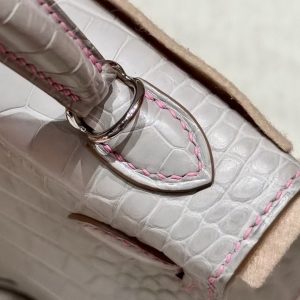 Hermes Kelly Mini 2 19 CM Bag Handmade In Matte Alligator Leather from Mississippi Sliver Hardware 80 Pearl Gray 5P Pink - Image 16
