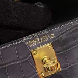 Hermes Kelly Mini 2 19CM Bag Handmade In Bright Faced Alligator Imported Leather from Mississippi Gold Hardware 88 Graphite - Image 15