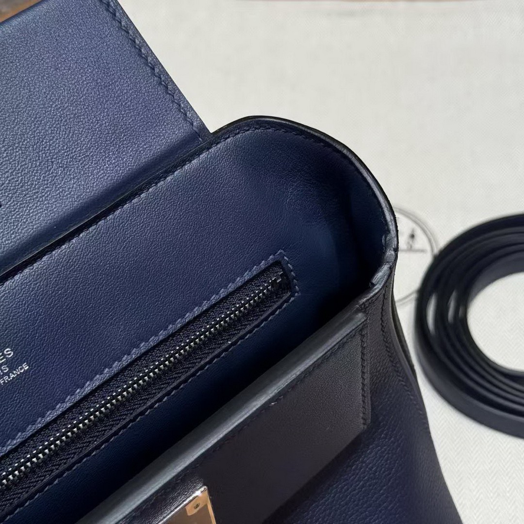Hermes Kelly Mini 2424 24/24 Bag 21CM Handmade In Evercolor and Swift Calfskin Leather Silver Hardware 73 Blue Saphir - Image 3