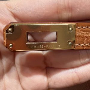 Hermes Kelly 25 Bag Handmade In Togo Calfskin Leather and Alligator from Mississippi Gold Hardware 37 Gold - Image 16