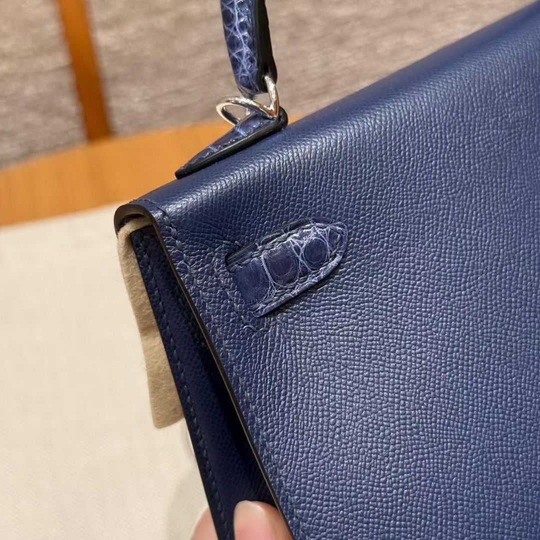 Hermes Kelly Mini 2 19CM Bag Handmade In Madame and Alligator Imported Leather from Mississippi Silver Hardware 73 Blue Saphir - Image 8