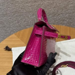 Hermes Kelly Mini 2 19CM Bag Handmade In Bright Faced Alligator Leather from Mississippi Gold Hardware J5 Rose Scheherazade - Image 10