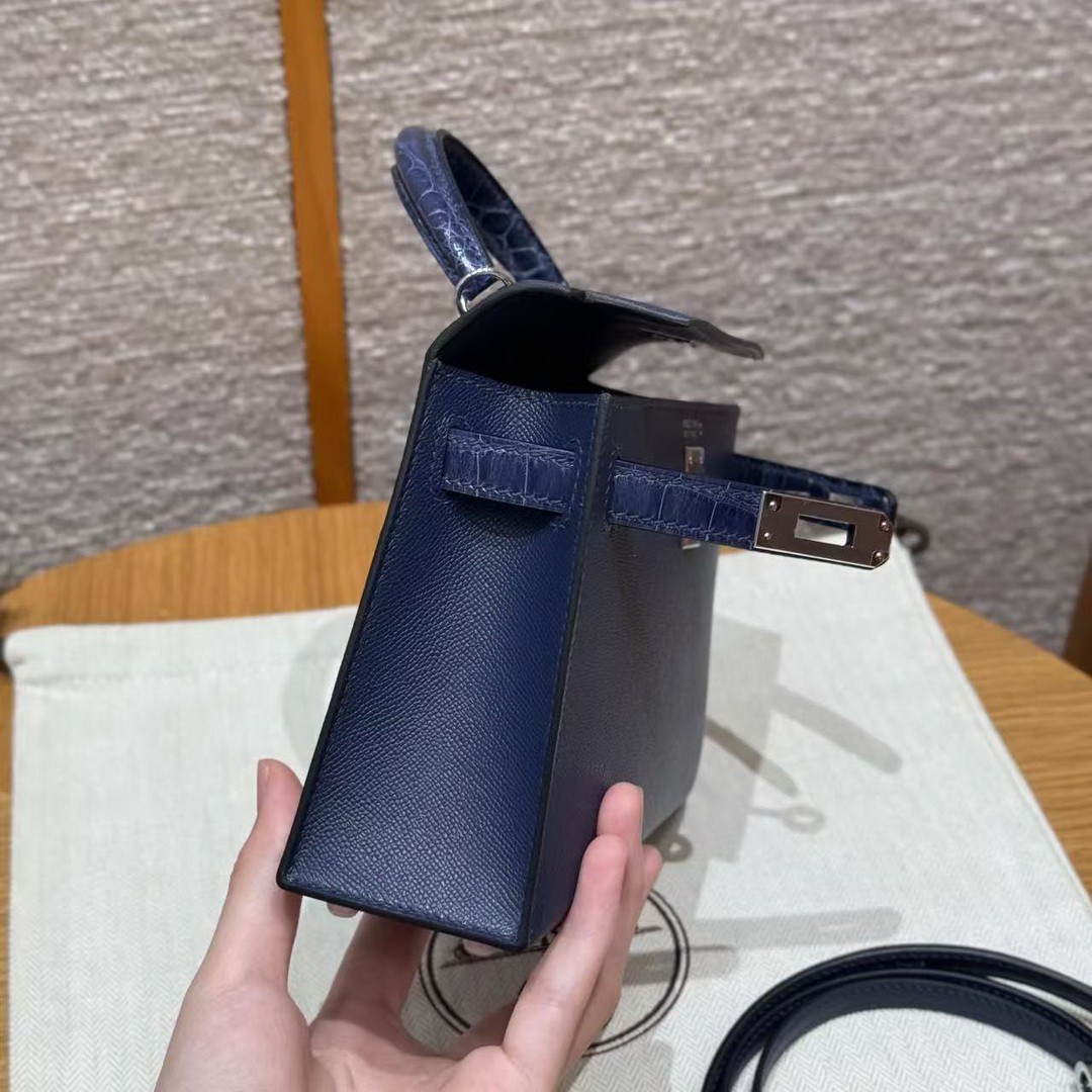 Hermes Kelly Mini 2 19CM Bag Handmade In Madame and Alligator Imported Leather from Mississippi Silver Hardware 73 Blue Saphir - Image 11