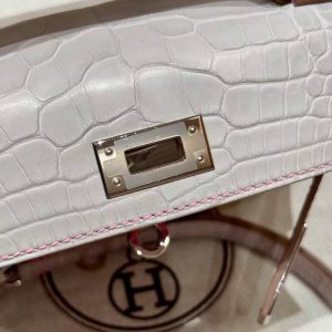 Hermes Kelly Mini 2 19 CM Bag Handmade In Matte Alligator Leather from Mississippi Sliver Hardware 80 Pearl Gray 5P Pink - Image 14