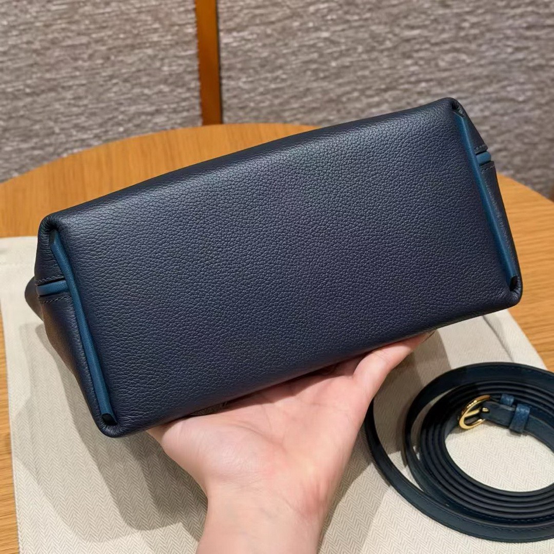 Hermes Kelly Mini 2424 24/24 Bag 21CM Handmade In Evercolor and Swift Calfskin Leather Gold Hardware 2Z Blue Nuit 7U Blue Navy - Image 17
