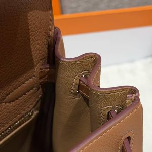 Hermes Kelly 25 Bag Handmade In Togo Calfskin Leather and Alligator from Mississippi Gold Hardware 37 Gold - Image 12