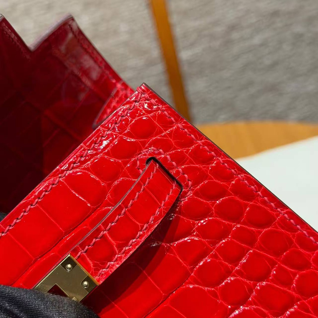 Hermes Kelly 25 Bag Handmade In Bright Faced Alligator Leather from Mississippi Gold Hardware 95 Braise - Image 15