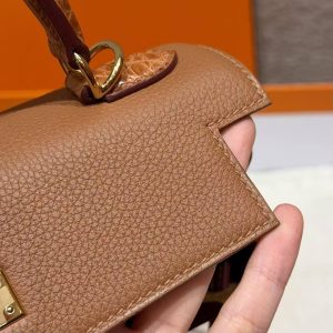 Hermes Kelly 25 Bag Handmade In Togo Calfskin Leather and Alligator from Mississippi Gold Hardware 37 Gold - Image 11