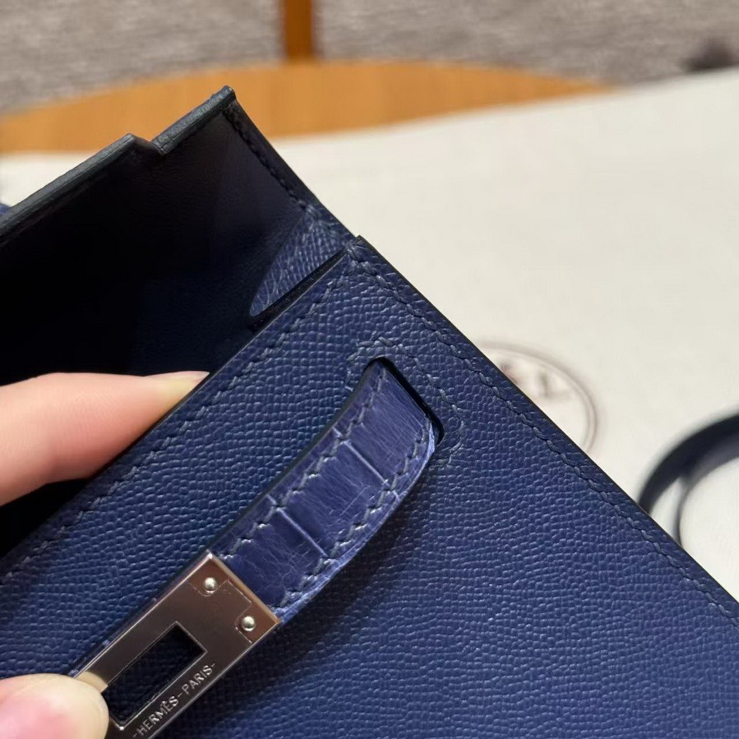 Hermes Kelly Mini 2 19CM Bag Handmade In Madame and Alligator Imported Leather from Mississippi Silver Hardware 73 Blue Saphir - Image 10