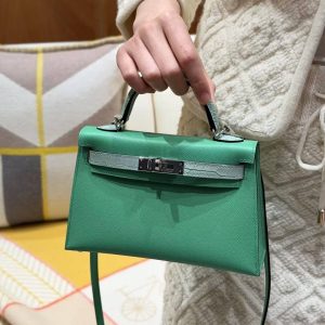 Hermes Kelly Mini 2 19CM Bag Handmade In Madame and Alligator Leather Silver Hardware 0T Vert Comics 0W Girs Neve - Image 3