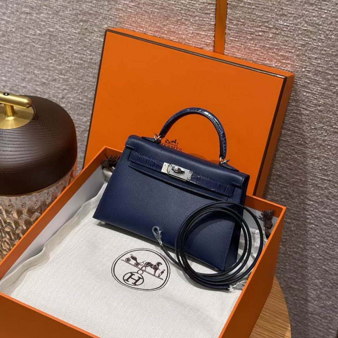 Hermes Kelly Mini 2 19CM Bag Handmade In Madame and Alligator Imported Leather from Mississippi Silver Hardware 73 Blue Saphir - Image 3