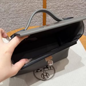 Hermes Kelly 2424 24/24 Bag 21CM Handmade In Evercolor and Swift Calfskin Leather Silver Hardware 0L Gris Meyer - Image 16