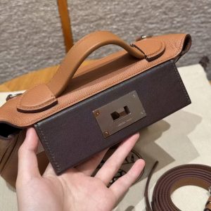 Hermes Kelly 2424 24/24 Bag 21CM Handmade In Evercolor and Swift Calfskin Leather Silver Hardware 37 Gold 0G Rouge Sellier 09 Mauve Pale - Image 15